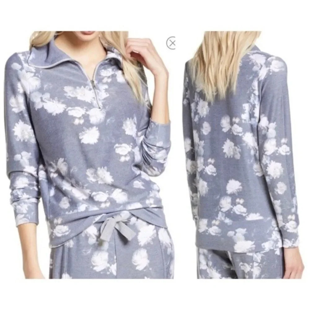Chaser Women’s NWT Gray Floral Cozy Knit Lounge Half-Zip Sweatshirt Size XS New - Picture 1 of 7